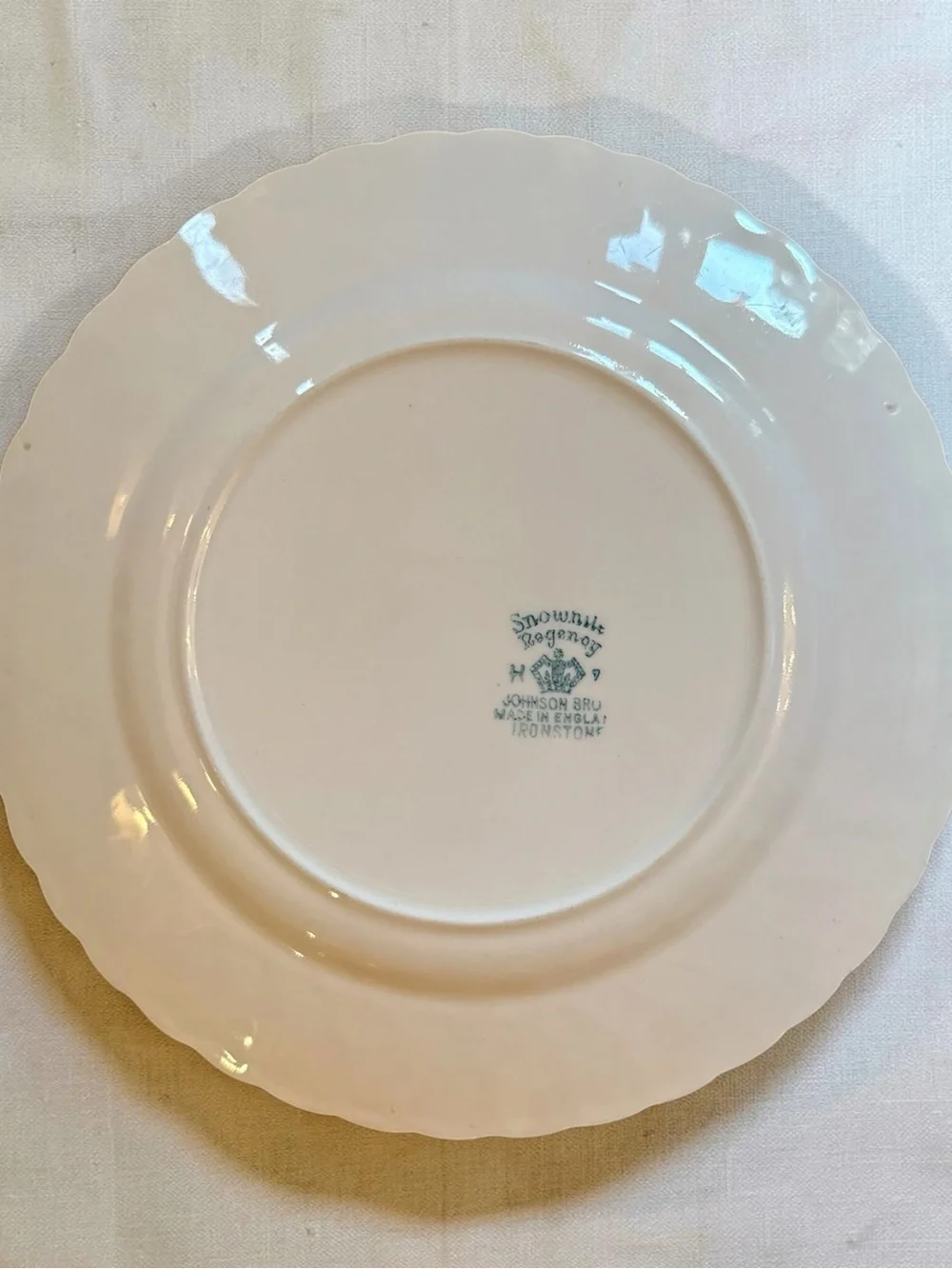 Decorative Wall Plate Set - Red White & Blie Patriotic Historical Transferware